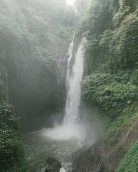 découvrez des vacances au cœur de la nature pour vous ressourcer et vous reconnecter avec l'essentiel, entre randonnées, paysages époustouflants et moments de détente.