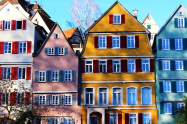 découvrez nos offres de résidence et trouvez le logement idéal pour profiter de la vie urbaine ou de la tranquillité à proximité de votre lieu de travail.