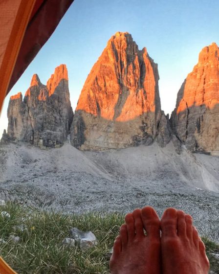 découvrez des vacances en plein air inoubliables avec notre camping : emplacements de choix, activités pour toute la famille et cadre naturel exceptionnel.