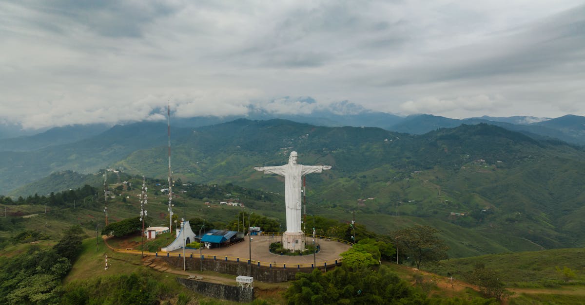 découvrez l'univers passionnant de cali, ses traditions, sa culture et son ambiance chaleureuse. profitez de nos conseils pour un séjour inoubliable à cali.